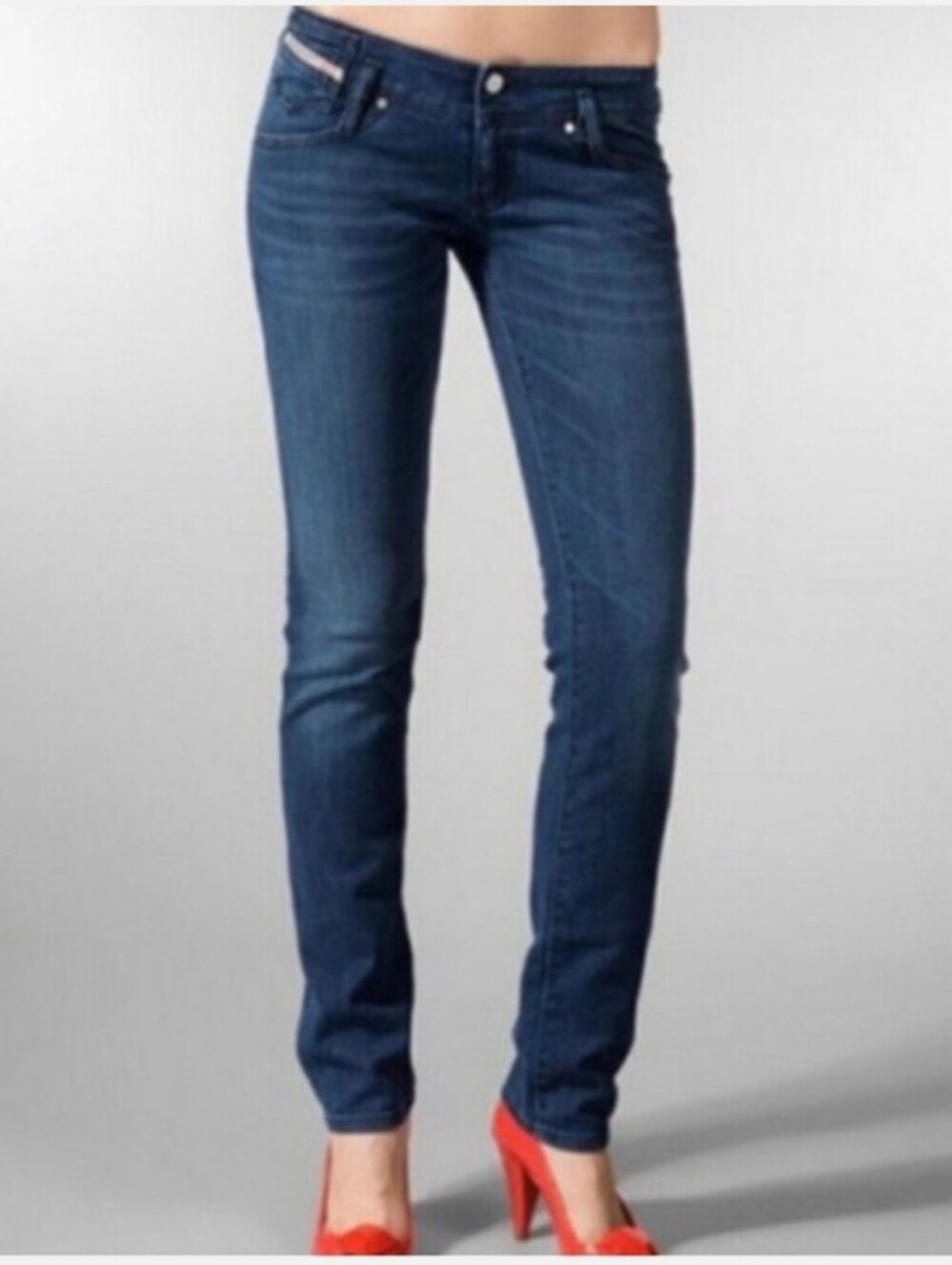 Diesel Jeans 28 Vintage Y2K Matic Low Rise Womens Stretch Denim Medium Wash.